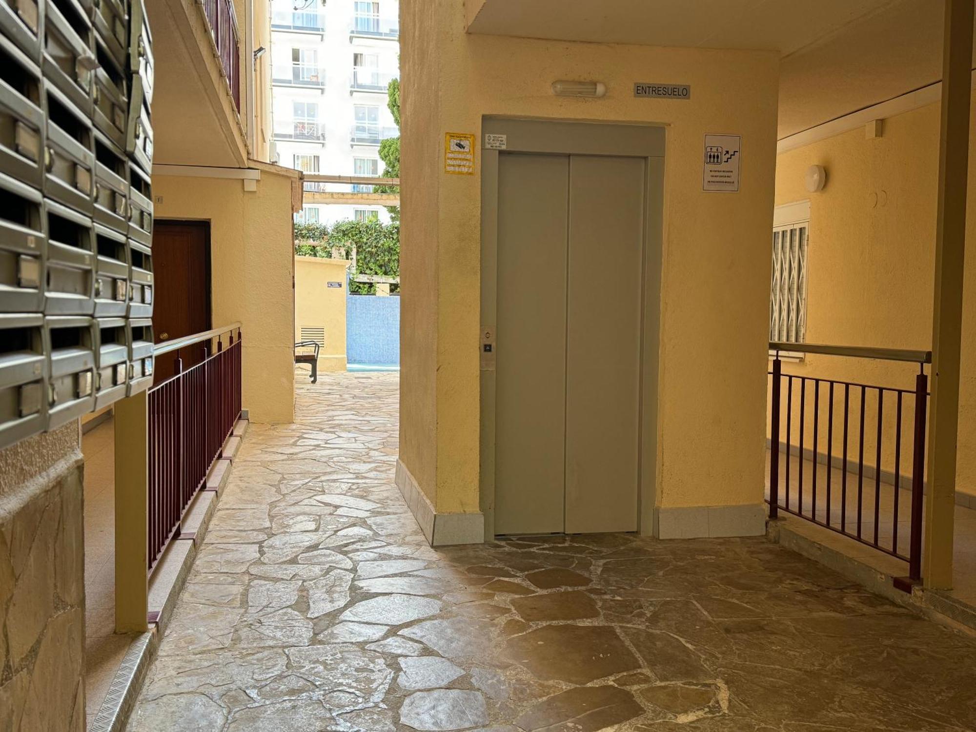 Apartsalou Priorat Exterior photo